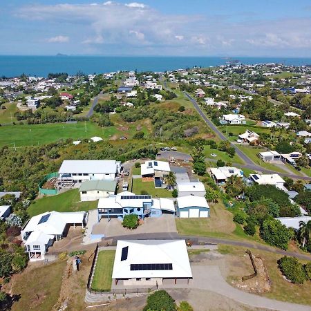 Вилла Escape With A View Emu Park Экстерьер фото